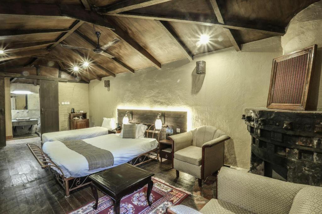 Grand Norling Hotel'S Resort Катманду Экстерьер фото